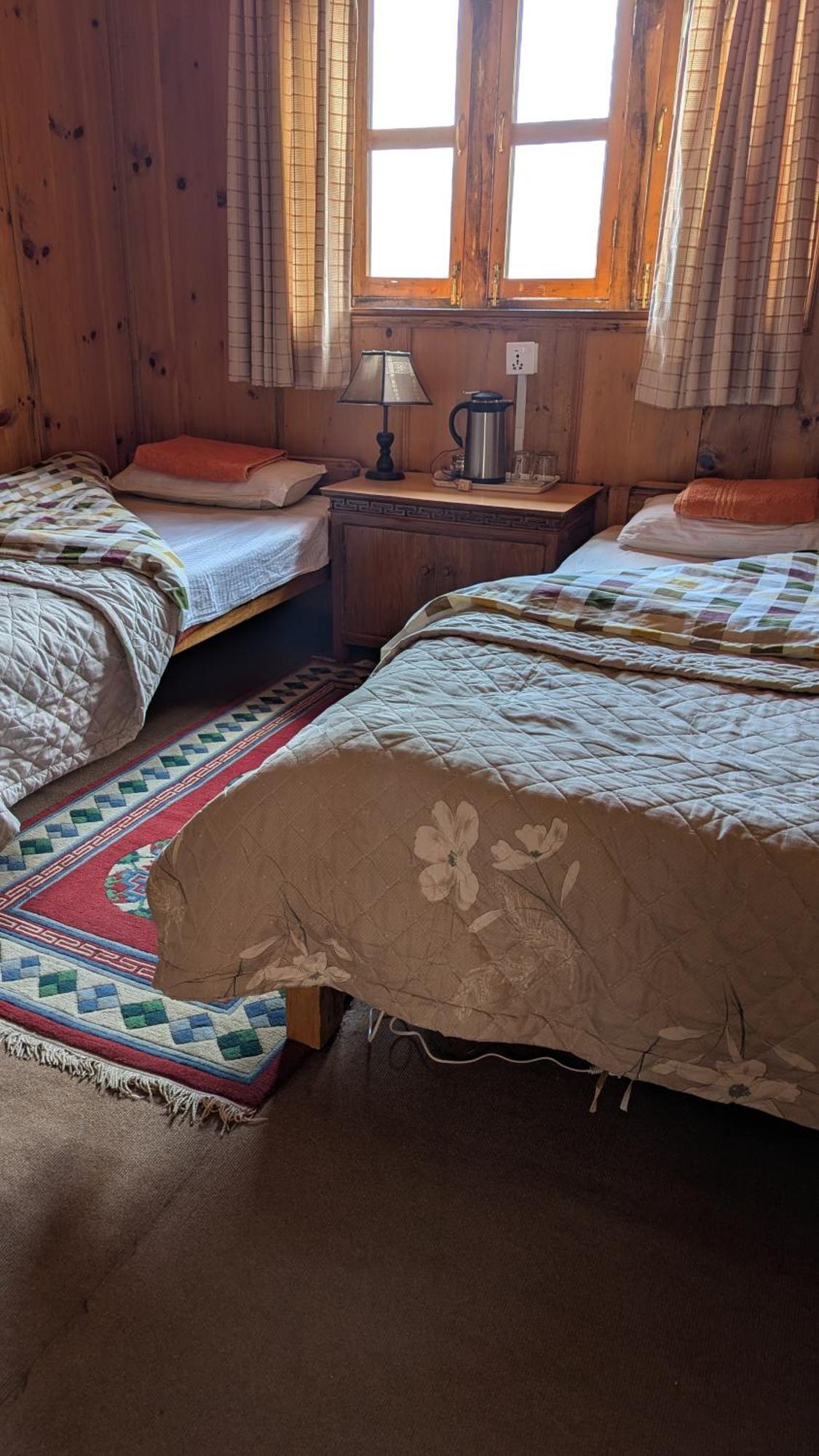 Lukla Himalaya Lodge Экстерьер фото